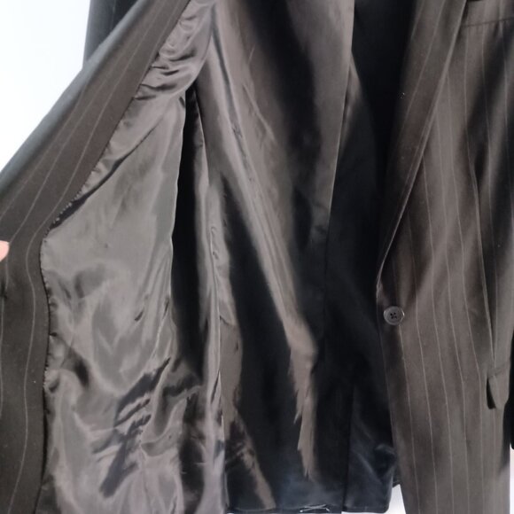 Norma Kamali Boyfriend Jacket Black White Pinstripe Size 4 Blazer Excellent - Picture 6 of 9